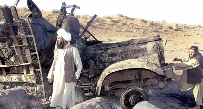 طالبان تسيطر على مطار شبرغان بعد هروب قادة الجيش 